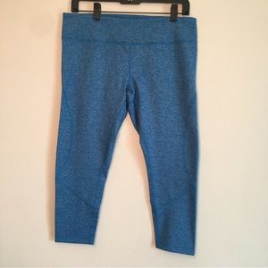 Zella yoga capri leggings